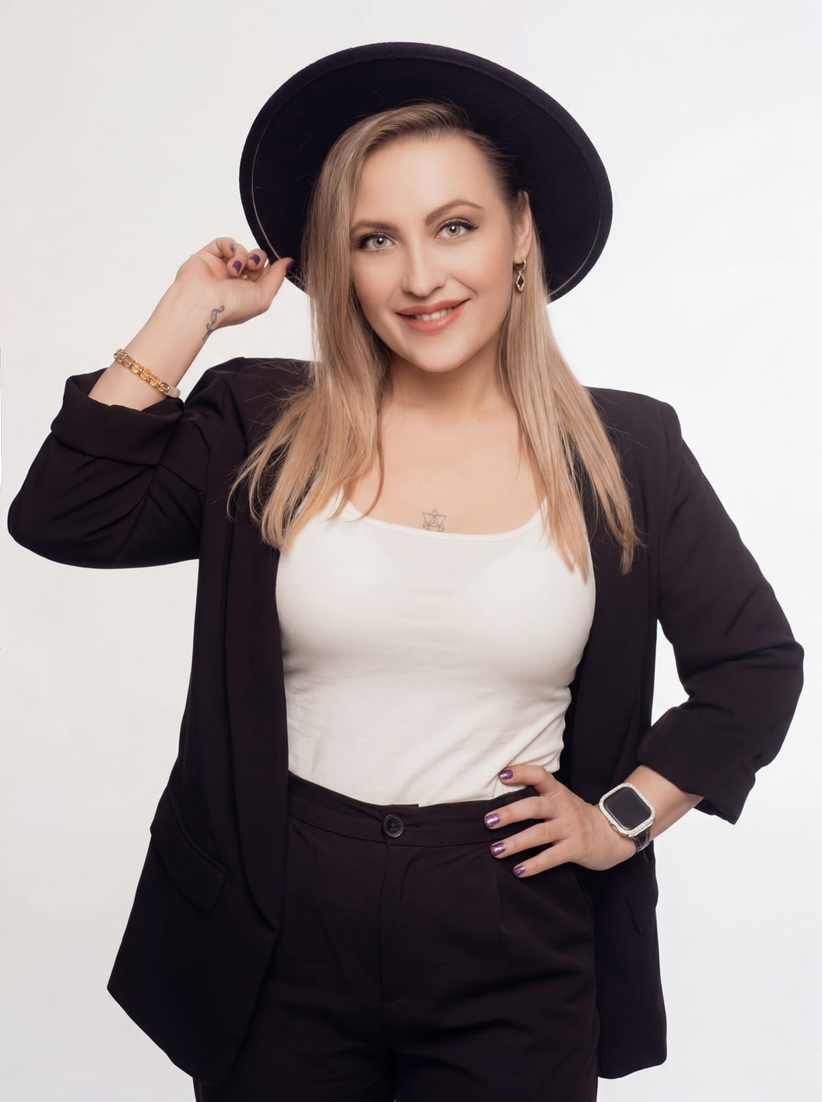 Anna Lian Goldstein - Product Designer